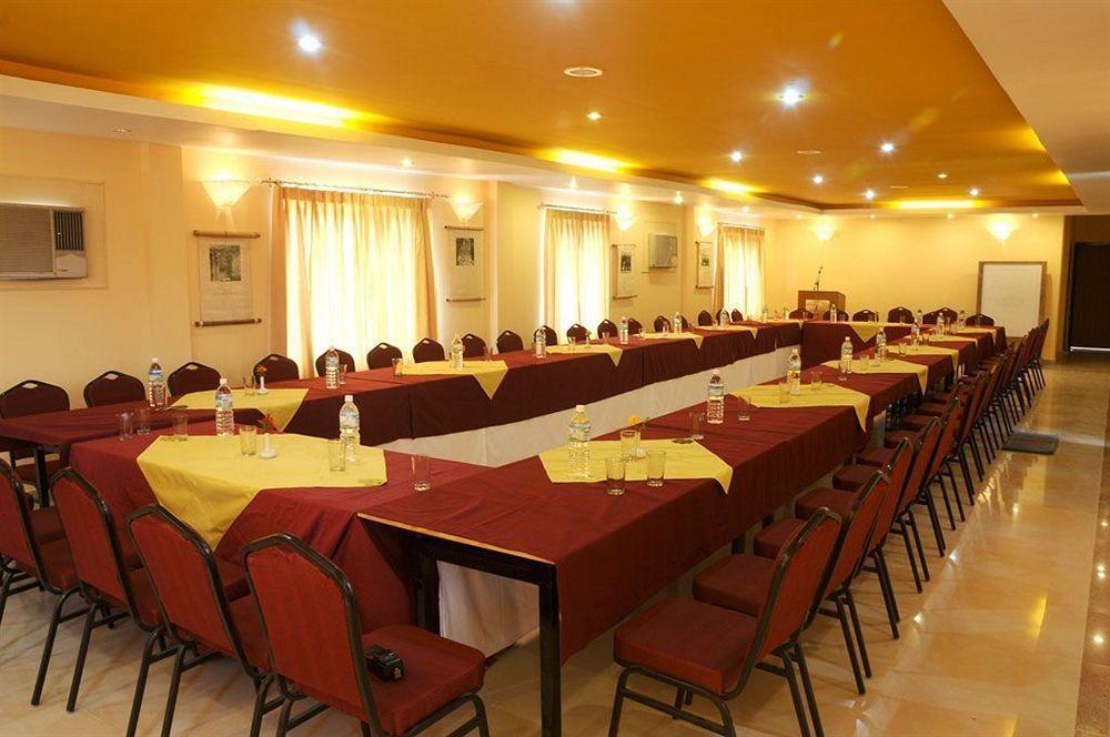 Royal Astoria Hotel Kathmandu Exterior photo