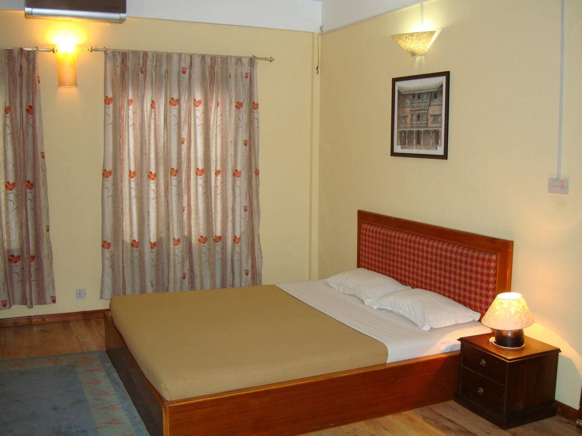 Royal Astoria Hotel Kathmandu Exterior photo
